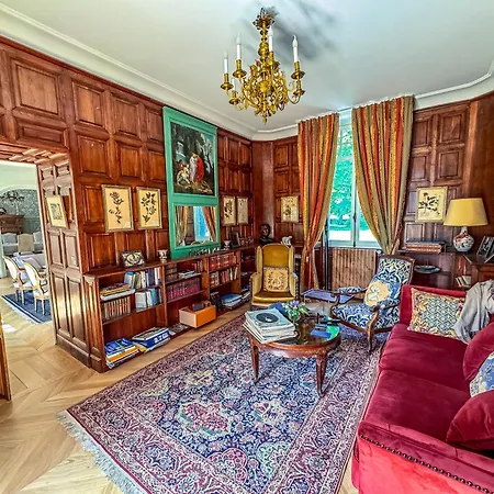 Domaine De Kerrosen A Proximite Du Port De Dinan, Sur La Rance فندق مبيت وإفطار *