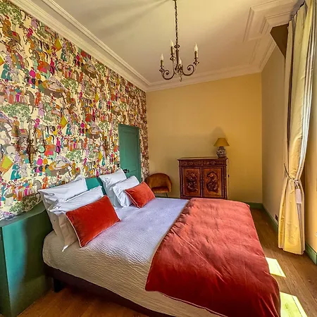 فندق مبيت وإفطار Domaine De Kerrosen A Proximite Du Port De Dinan, Sur La Rance *